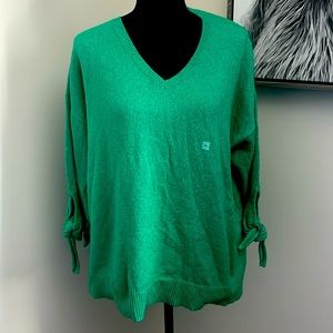 NWT size XL lightweight sweater